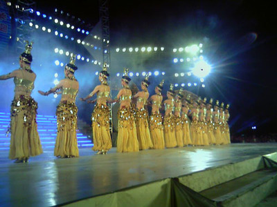 新年答謝晚會與元旦酒會策劃全攻略——深圳德仕隆禮儀策劃公司專業(yè)服務解析